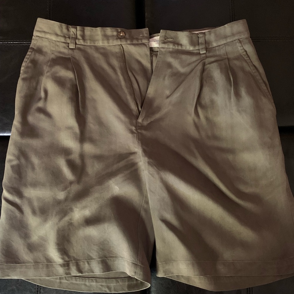 Men’s 100% silk dress shorts. Joseph & Feiss